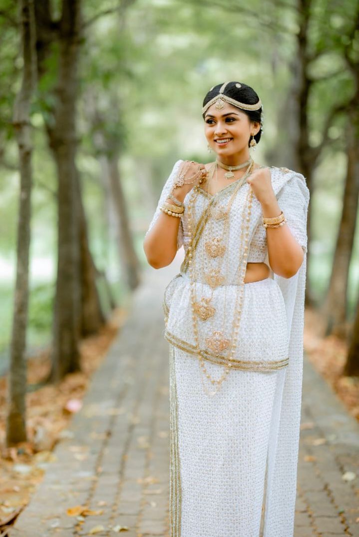 home-service-makeup-dubai-muba-makeup- BRIDAL MAKEUP DUBAI (17)