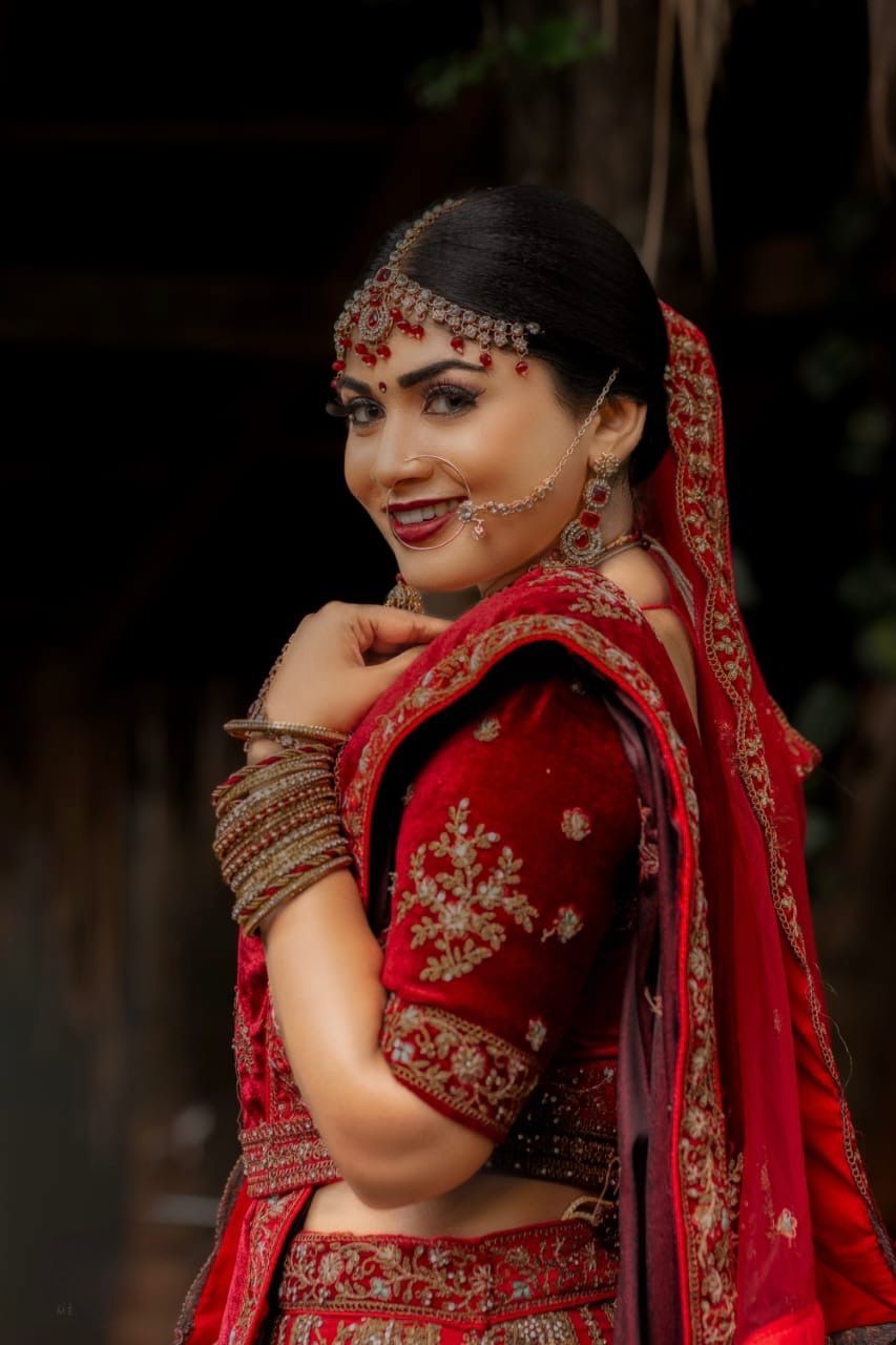 home-service-makeup-dubai-muba-makeup- BRIDAL MAKEUP DUBAI (25)